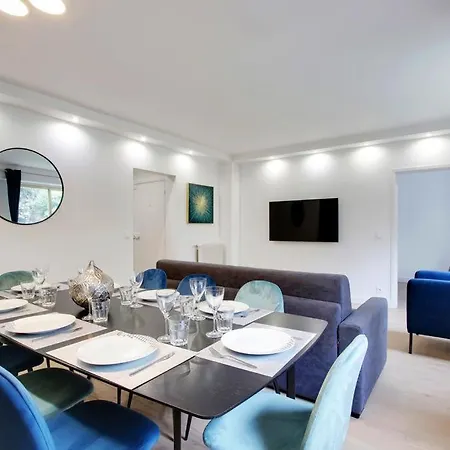 Trocadero/ Eiffel Tower - 3 Bedrooms- New! * 파리