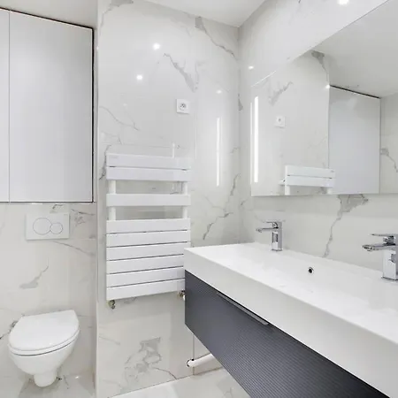 Trocadero/ Eiffel Tower - 3 Bedrooms- New! Daire