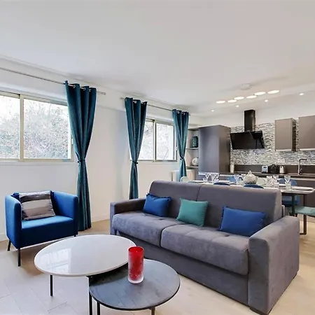 Trocadero/ Eiffel Tower - 3 Bedrooms- New! Daire *